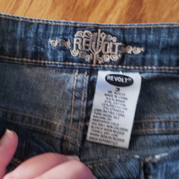 Jeans - Picture 3 of 3